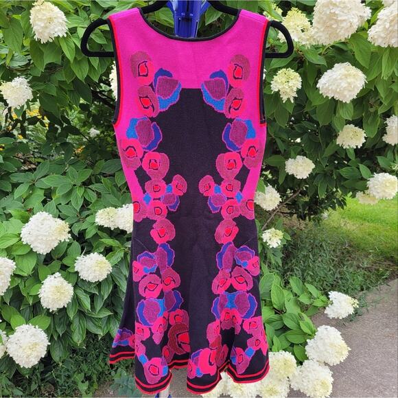 Diane von Furstenberg Abstract Floral Jacquard Fit & Flare Dress sz Small Petite - Picture 4 of 16